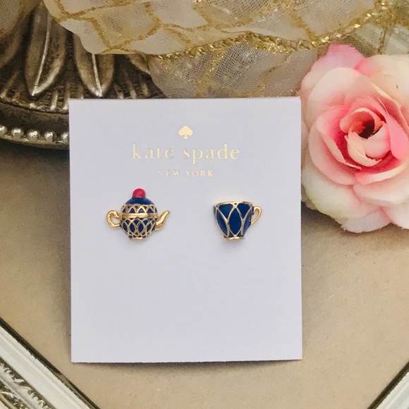KATE SPADE • Tea Time Mismatched Earrings - Picture 4 of 5